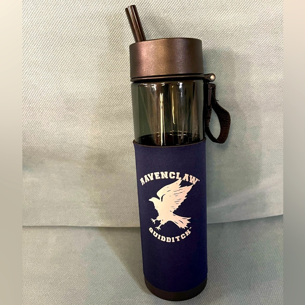 Ravenclaw Quidditch 24oz Reusable Water Bottle w/ Blue Sleeve Harry Potter